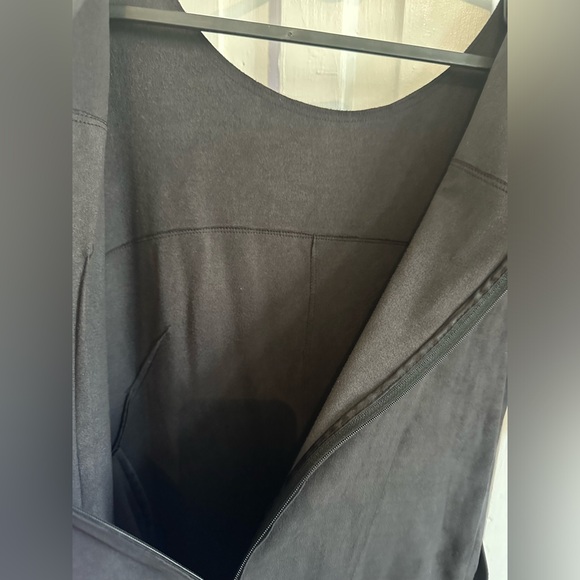 Dress - Picture 11 of 15